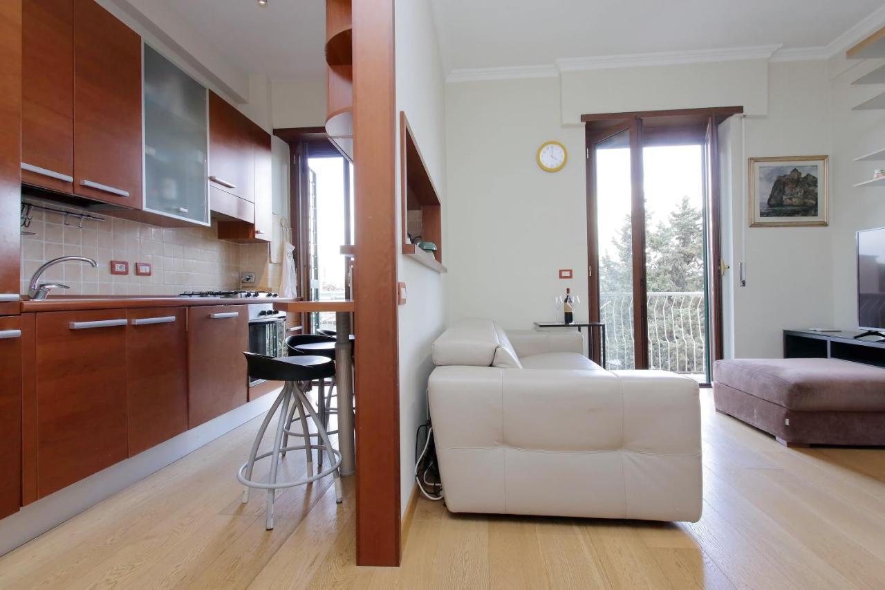 Gianicolense 111 Apartman Róma Kültér fotó